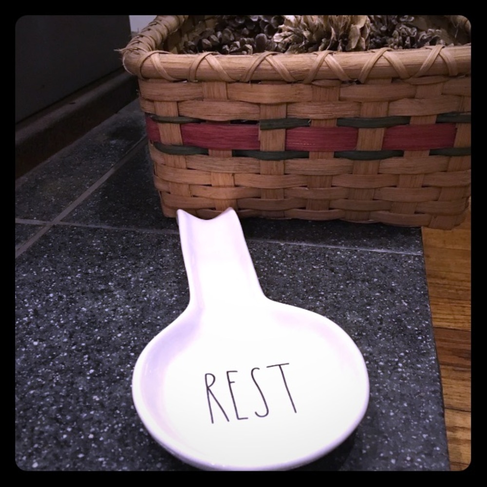Spoon rest